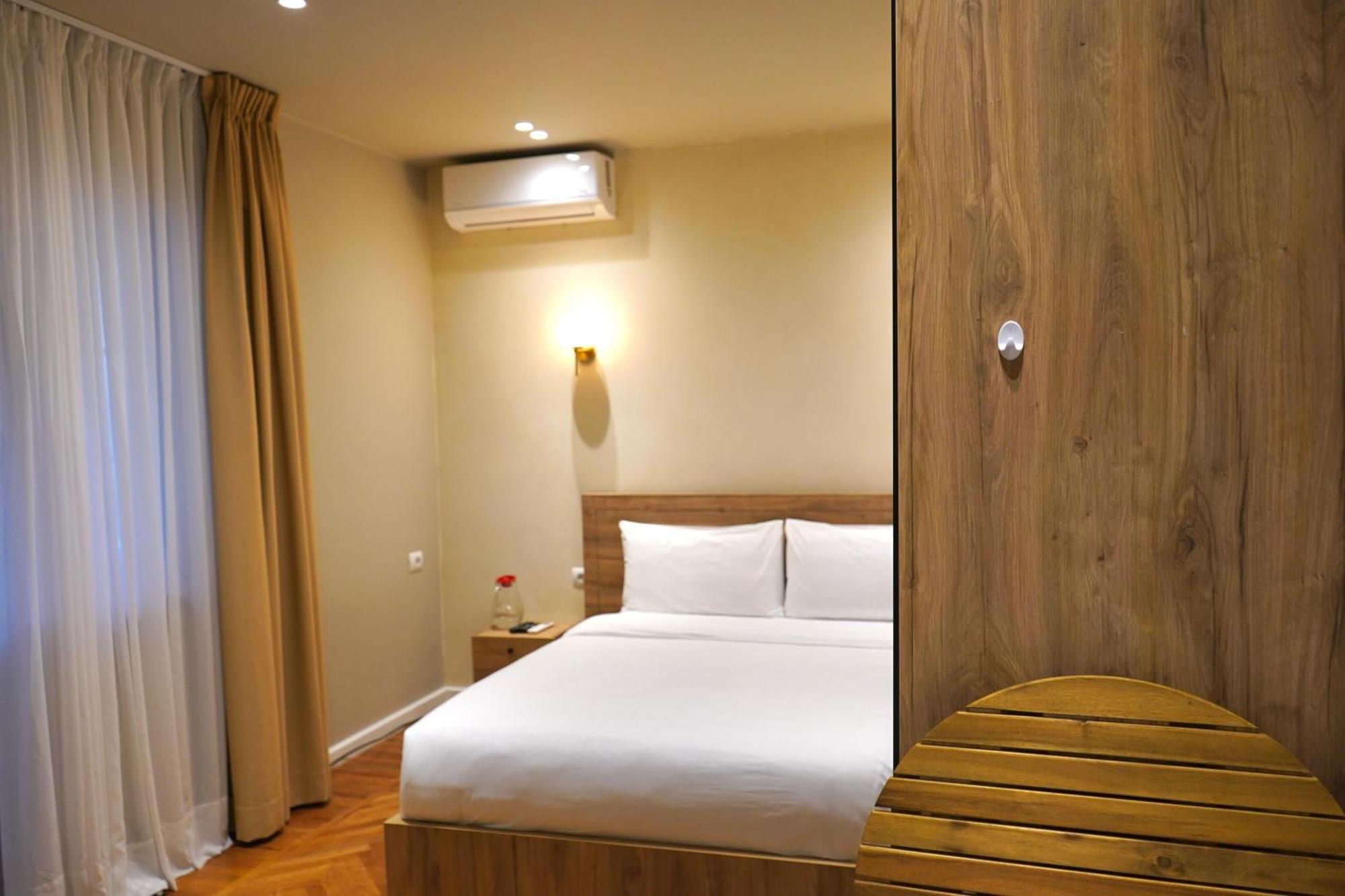 Vater Apartments Tirana Extérieur photo