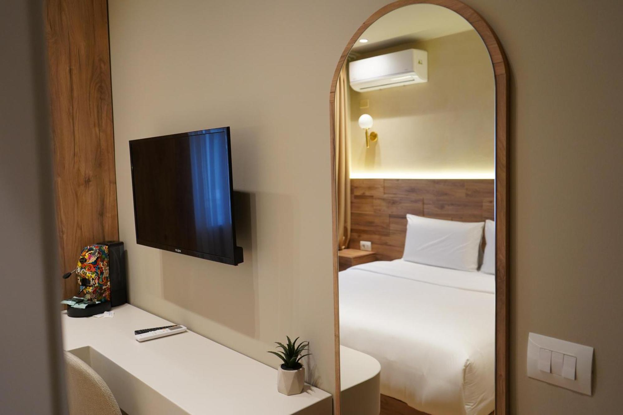 Vater Apartments Tirana Extérieur photo
