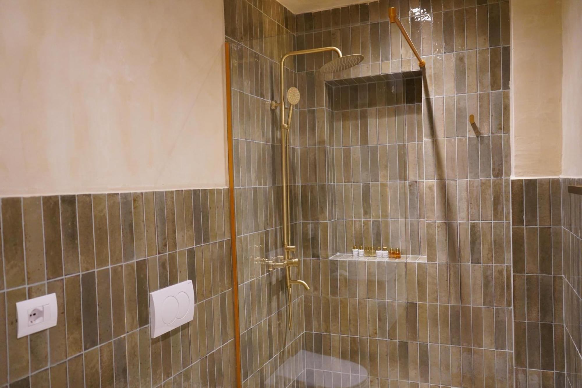 Vater Apartments Tirana Extérieur photo